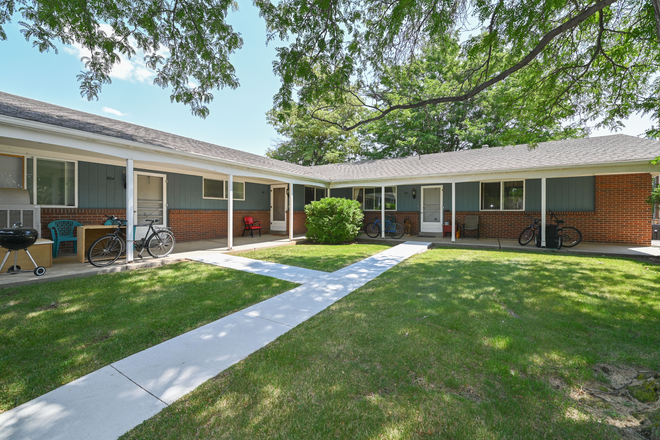 660 Inca Parkway - *** CU STUDENT LOOKING FOR ROOMMATES!***