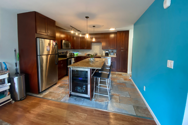 Kitchen pt.2 - View House