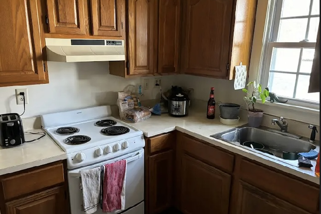kitchen - Amherst- one bedroom apartment-July 1