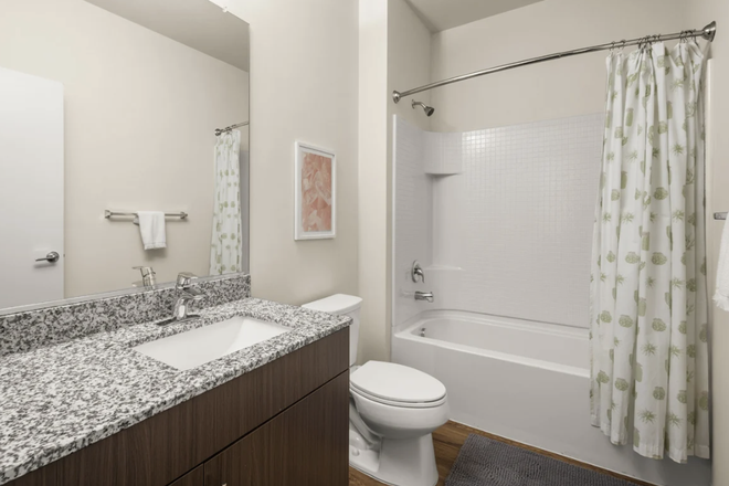 Bathroom - Terrapin Row Apartments *basically on campus*