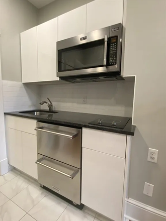 Kitchen - 399 Marlborough Street Apartments
