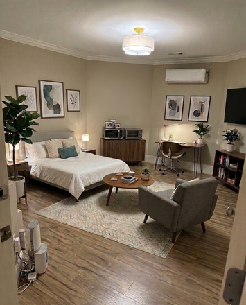 private, spacious bedroom (measure 12x15) - Welcome home in charming Kirkwood, walkable to shops, marta and easy commute, included