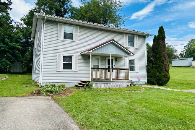  - 2 Bedroom 1.5 bath Duplex