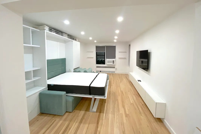 Convert Bed - 426 E 6th St