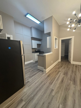 Kitchen - One bedroom minutes from main campus!