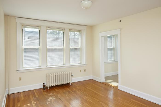 Sample view of Living Room - Apartment 5-minute Walk from Campus, 1-Month Sublet