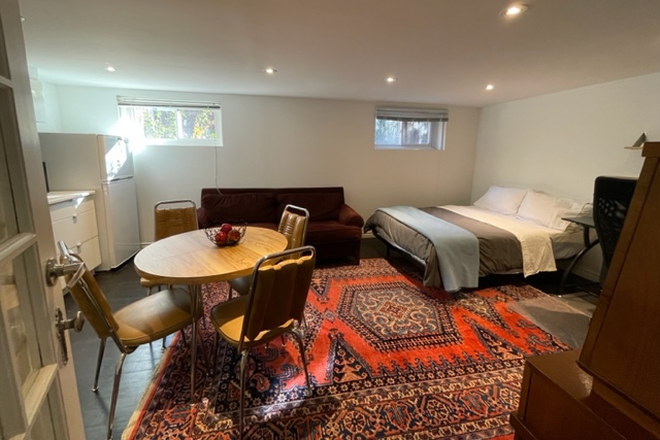 Bedroom - Bright Furnished Basement Studio- All inclusive