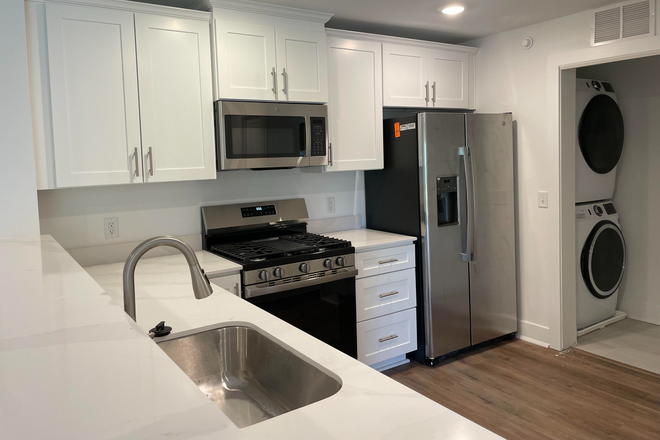 Kitchen - 2BR apt-Prince Hall Dr-Pennington