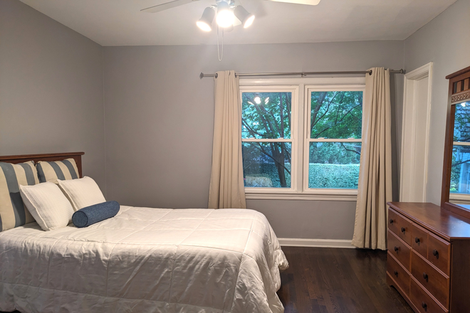 Bedroom (Back Right) - Furnished Bedroom - Walk to Emory House