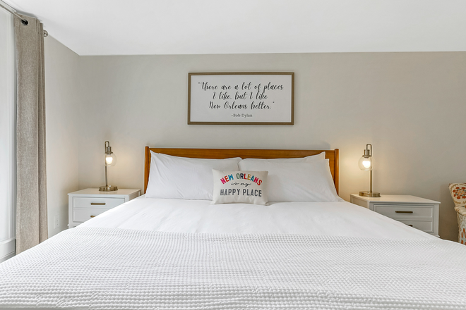 Master Bedroom - Summer Rental in Lower Garden District Duplex