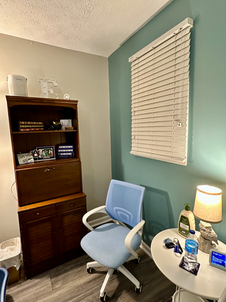 This is an example of a room in the house. All the rooms look the same. - Jack Hampton Dr Townhome