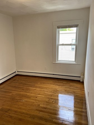 Call NOW for showings! 617-236-8550 - FIFTH ST - *NO FEE* RENOVATED TOP FLR 1BR/1BA AVAIL *9/1/2026* W/ HEAT INC, LNDRY IN BLDNG, EIK, DW Apartments
