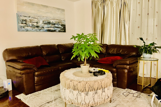 Living room - 280 simcoe 1 furnished  room in a 1500 SQFT condo. 8 munites walking  to campus.