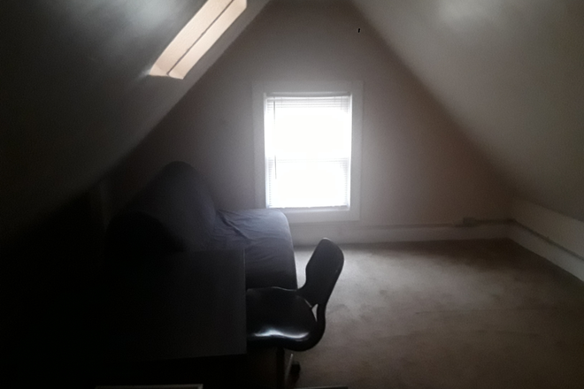 Available room - overall view - furniture included - Available $500/mo room for the '25-26 school year