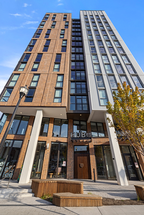 Hub Cincinnati Exterior - Sublease one bedroom with its own bathroom in Hub Cincinnati, very close to UC main campus