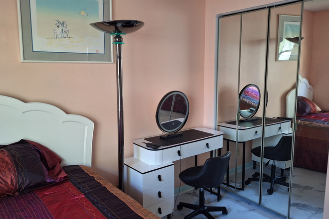 Full length Mirror/Closet - Boca Landings Completely Furnished All Included Room, Entire Home Access Female