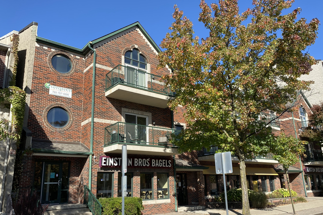 Outside Street View - 201 Northwestern Avenue Apartments