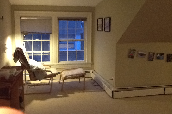 Living Room - Safe College Hill, Furnished 1 Bedroom with Separate Living and Office. Heat & Electric Included. Apartments