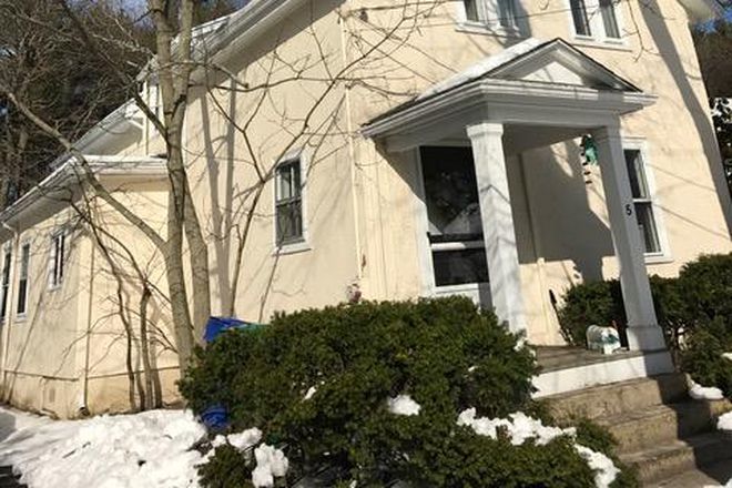 FRONT OF HOUSE - House in Newton