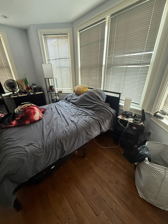 Bedroom - Fully Furnished Room with Private Bathroom + Shower Located in Mission Hill Apartments