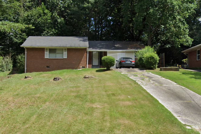 front - Charming 3bed, 2bath home close to campus and shuttle route