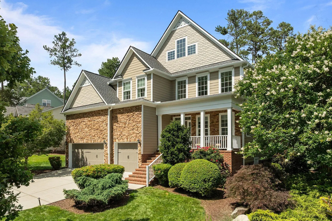 front of the house - Great neighborhood (Carillon Forest) close to Duke and UNC