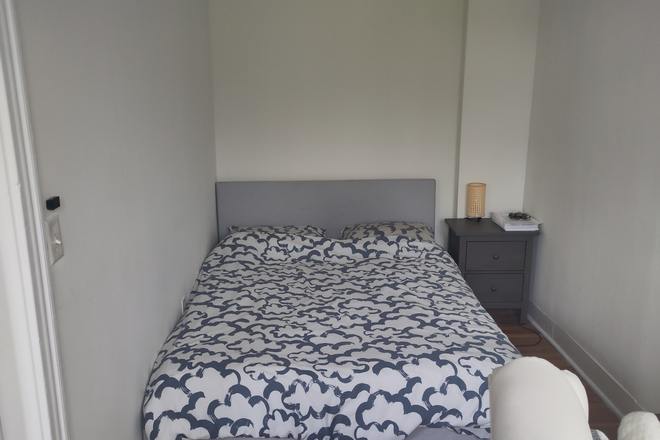 Bedroom - Lease transfer for 1-bed Apartments