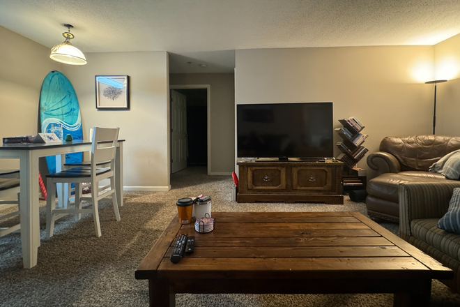 Living room facing bedrooms - 1BR for rent - The Manchester Apartments