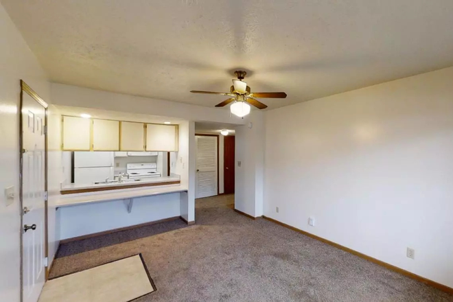 living room - Granite Apartments