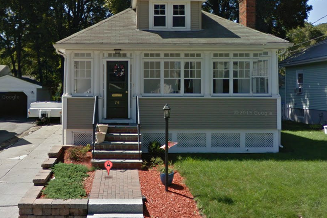Exterior - Updated Bungalow Single Family w/ central air and garage close to campus!