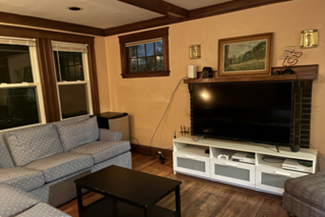 living room - 14 Lake Street, House, next to Boston College Campus/ Green line