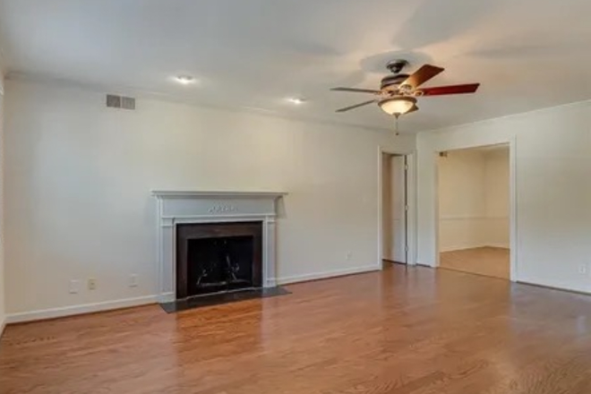 Living Area - Hanover Arms Condominiums