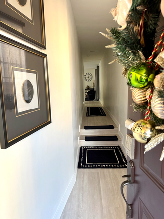 Exterior Front Door - 🔥 TOP TIER MEDICAL STUDENT HOUSING — 10 Minutes from CDU! 🔥