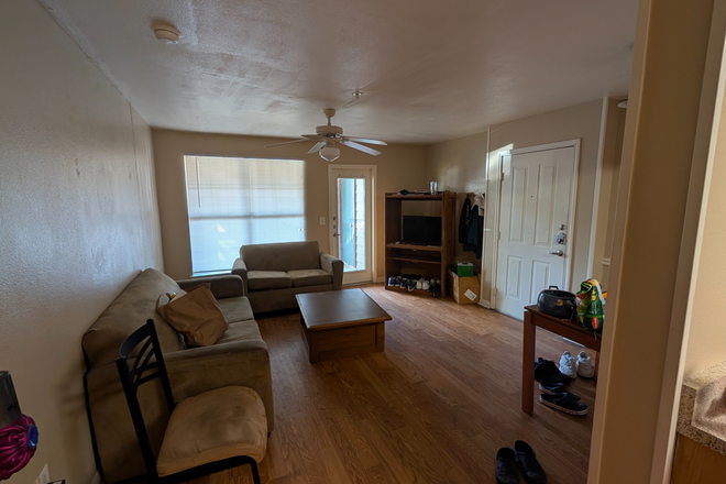 Hall - common area - Reveille Ranch Apartments