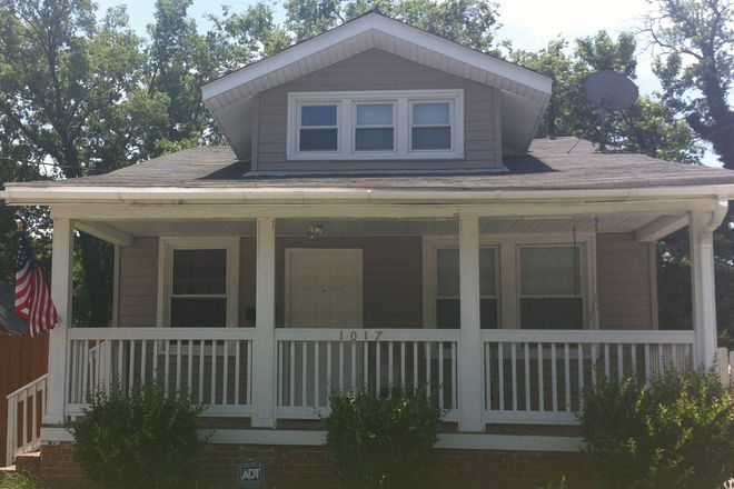 Outside Street View - $600-$700 FURNISHED BEDROOM