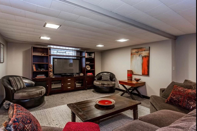 Living Room/Lounge - Furnished Private Room in Quiet Neighborhood! All Utilities Included! House