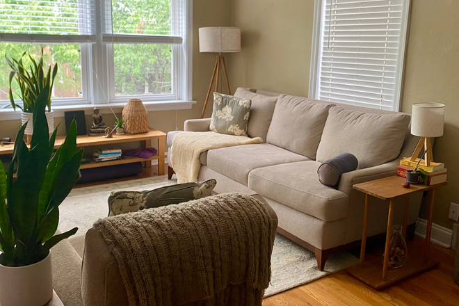Large Living Area - Spacious 2BD 1Bath Unit with Backyard and Driveway Duplex