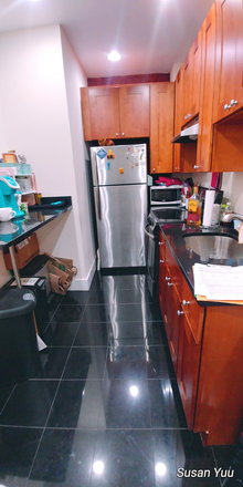 kitchen - In the heart of campus. 4 bedrooms/ 2 bathrooms