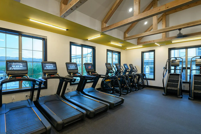 Gym - Retreat East Apartments