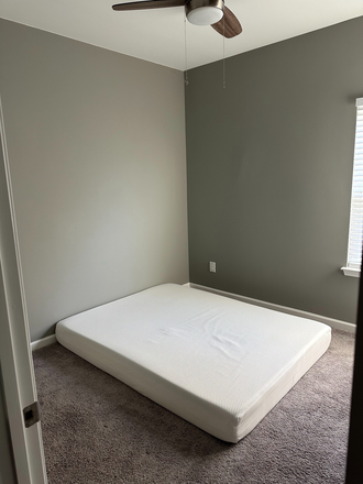 Space will be furnished shortly. - Furnished Bedroom in Bordeaux/Whites Creek - 18 Minutes From Campus Townhome
