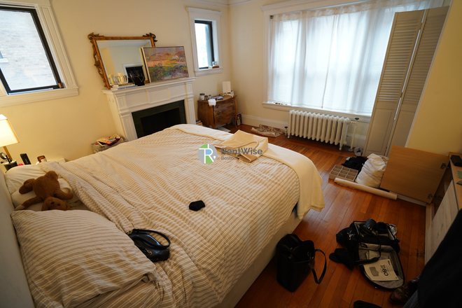 1 - SEPT 2026-Amazing Park Dr 3 bed, Heat inc. NO BROKER FEE!