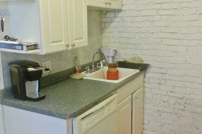 Kitchen - Apartment Across from MGH