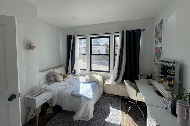 Bedroom -- Not pictured, large closet! - New modern apartment near campus