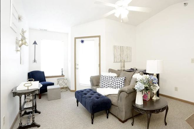 Living room - River Walk Apartments