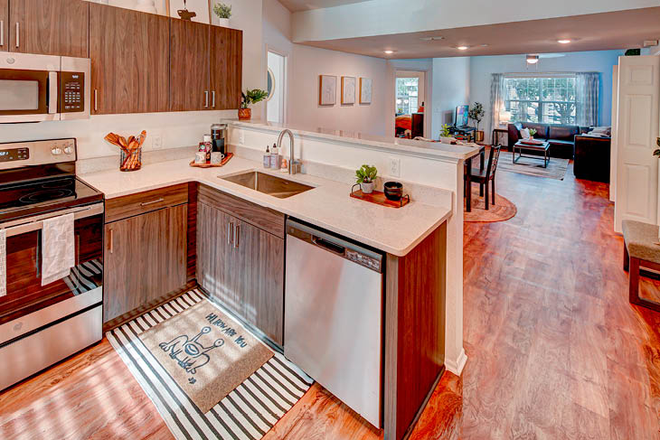 Kitchen - University Club Apartments