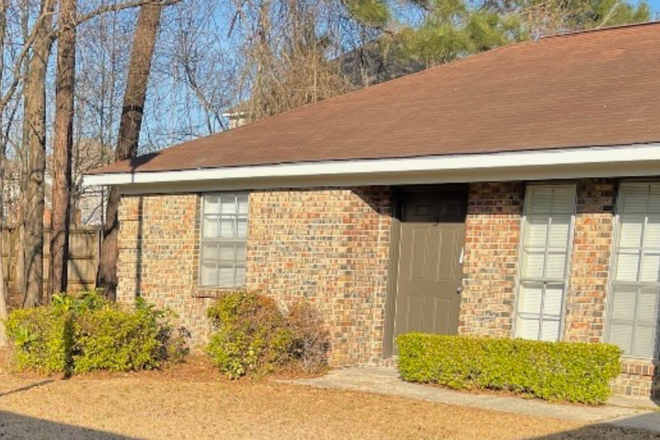 Photo - University North III Apartments