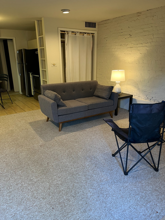 Apartment living area - Furnished two-Beds, and two-full-Baths, on The Hill, 5-blks to Union Station Townhome