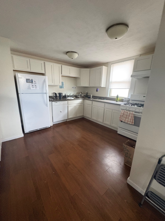 Angle one of kitchen - 11426 Fairchild Ave (up), sublease close to campus Duplex