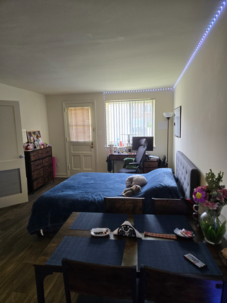 Bedroom - Graduate Hills Studio-Lease Transfer or Summer Sublease Apartments