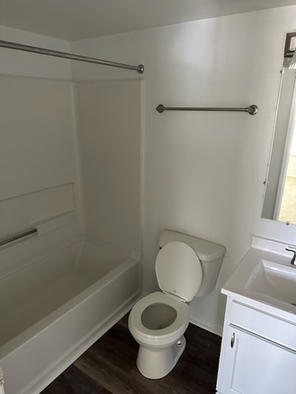 Bathroom - Foxridge Apartments